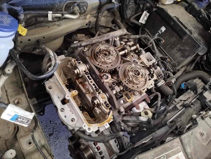 Pendant la réparation de votre voiture, nous vous fournissons un véhicule de courtoisie.